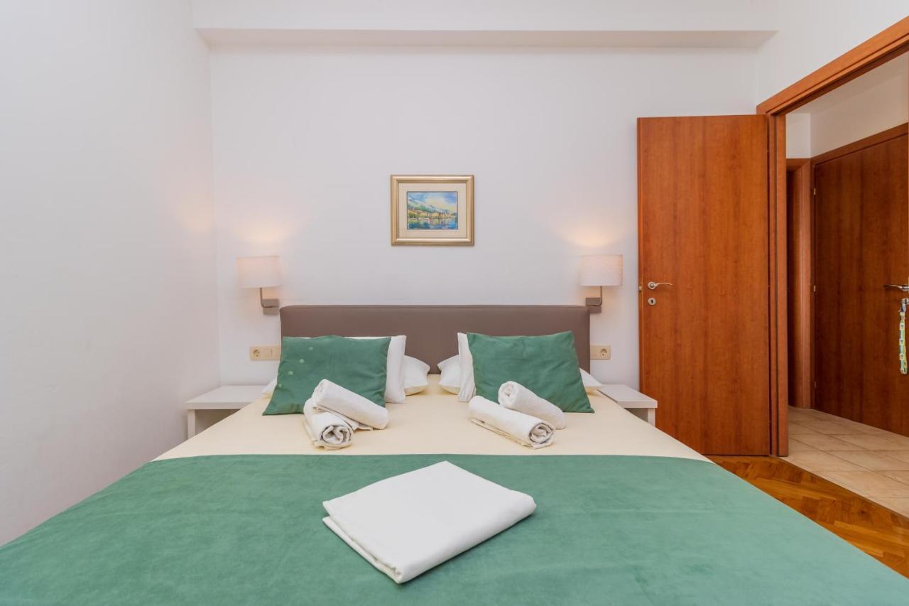 Apartments Villa Mandolina Marusici  ภายนอก รูปภาพ