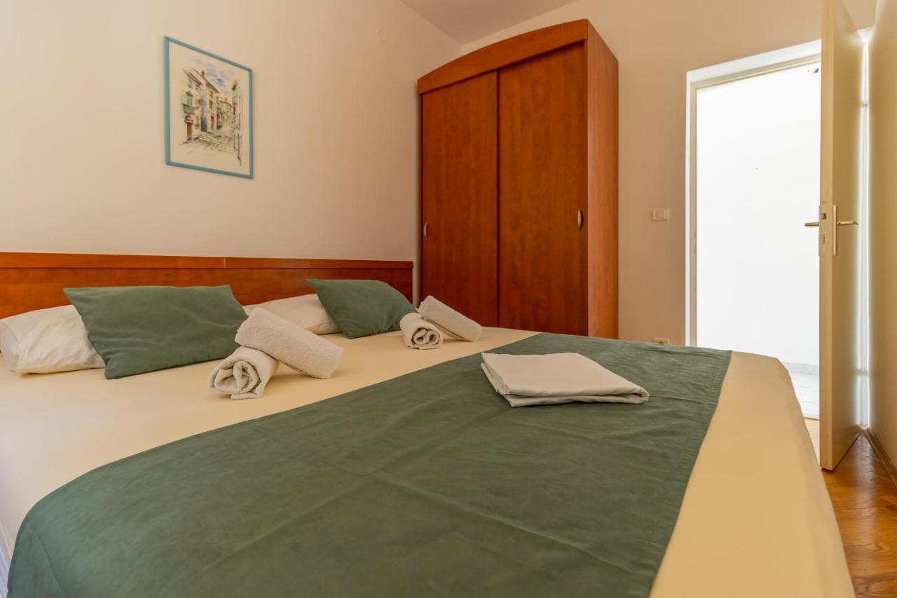 Apartments Villa Mandolina Marusici  ภายนอก รูปภาพ